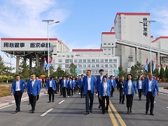 內(nèi)蒙古源源能源集團(tuán)“信念信行 精致精彩”現(xiàn)場(chǎng)會(huì)在內(nèi)蒙古京科發(fā)電有限公司勝利召開